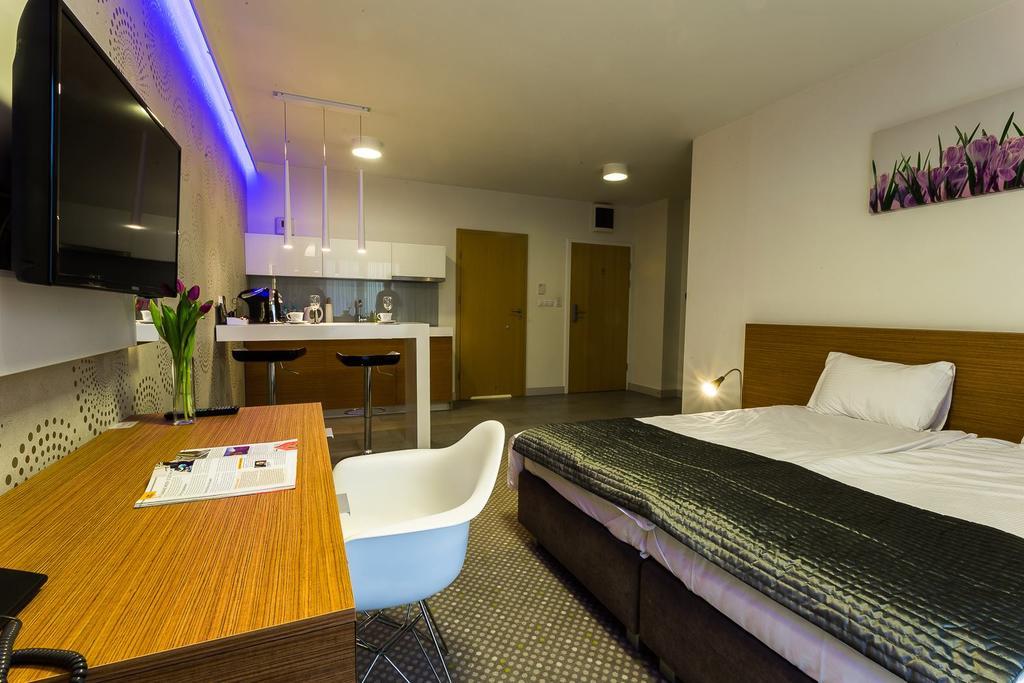 Hubska Apartments Breslau Zimmer foto