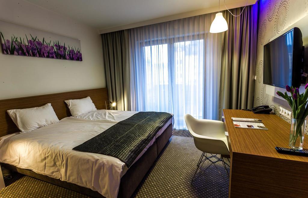 Hubska Apartments Breslau Zimmer foto